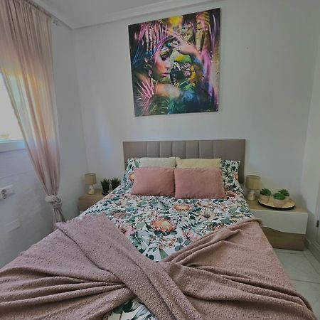 Apartamento Pod Papugami Torrevieja Extérieur photo