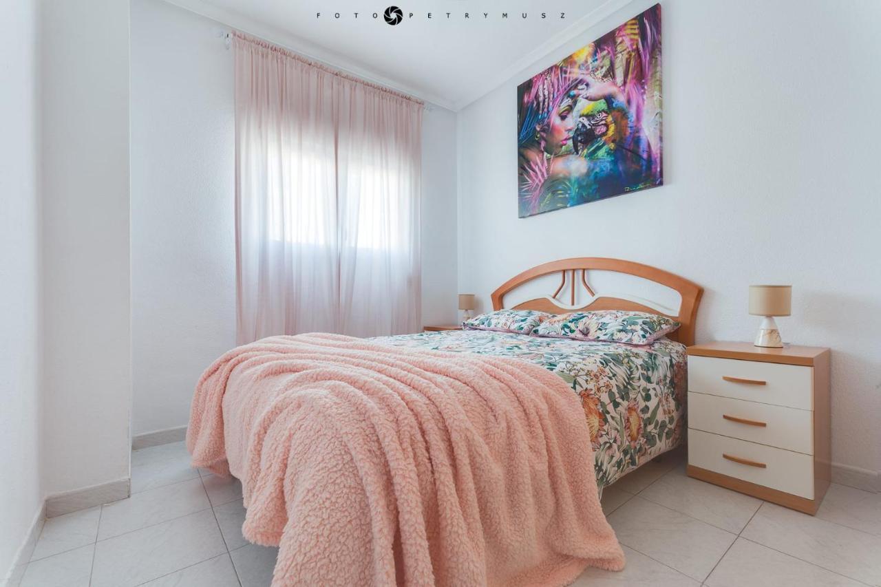 Apartamento Pod Papugami Torrevieja Extérieur photo