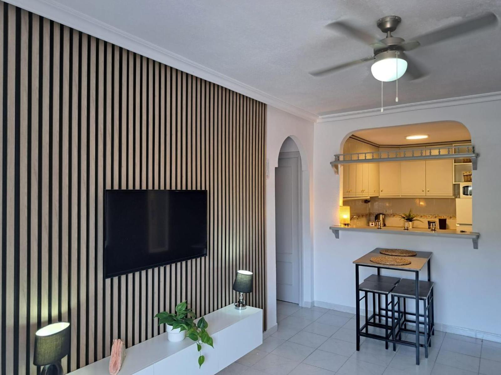 Apartamento Pod Papugami Torrevieja Extérieur photo